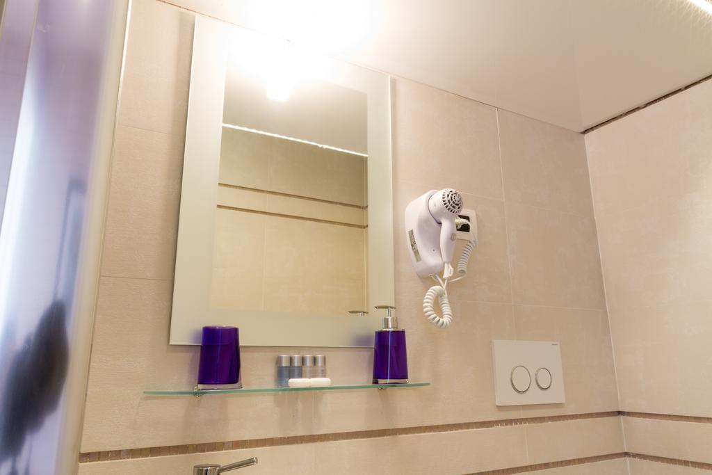 Bevilacqua Bed Roma Santa Croce Hotel Quarto foto