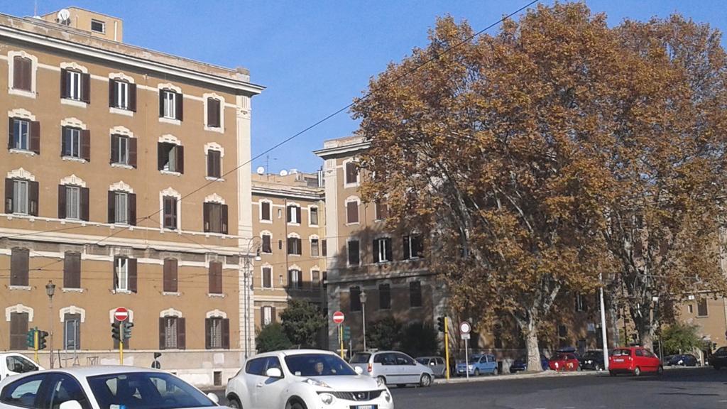 Bevilacqua Bed Roma Santa Croce Hotel Exterior foto