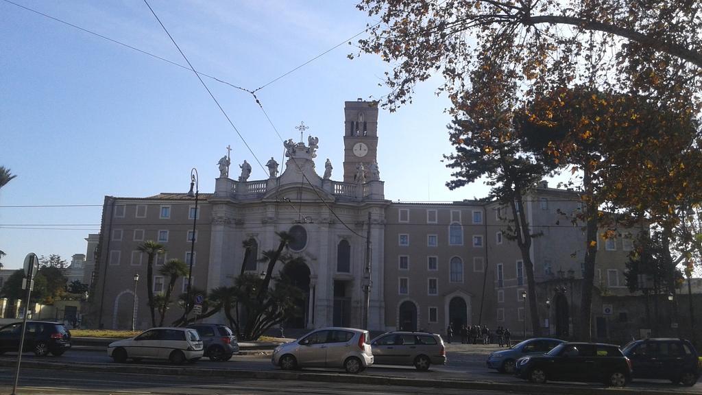 Bevilacqua Bed Roma Santa Croce Hotel Exterior foto